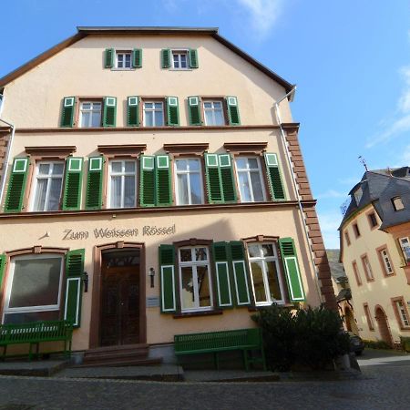 Classy Holiday Home In Uerzig Near Forest Rum bild