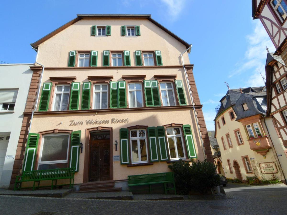 Classy Holiday Home In Uerzig Near Forest Rum bild