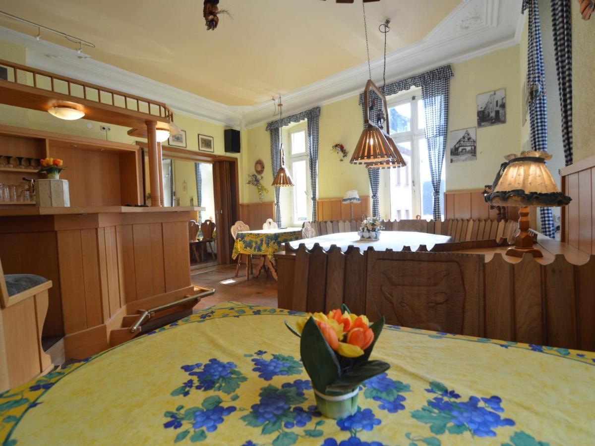Classy Holiday Home In Uerzig Near Forest Rum bild